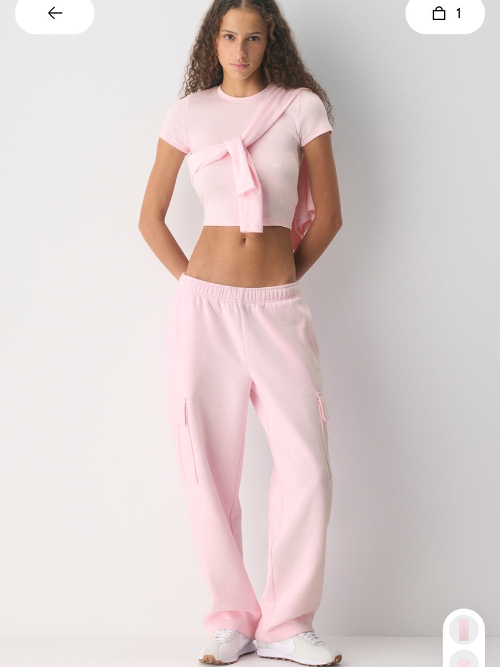Aritzia cozy fleece mega cargo sweatpants size XS